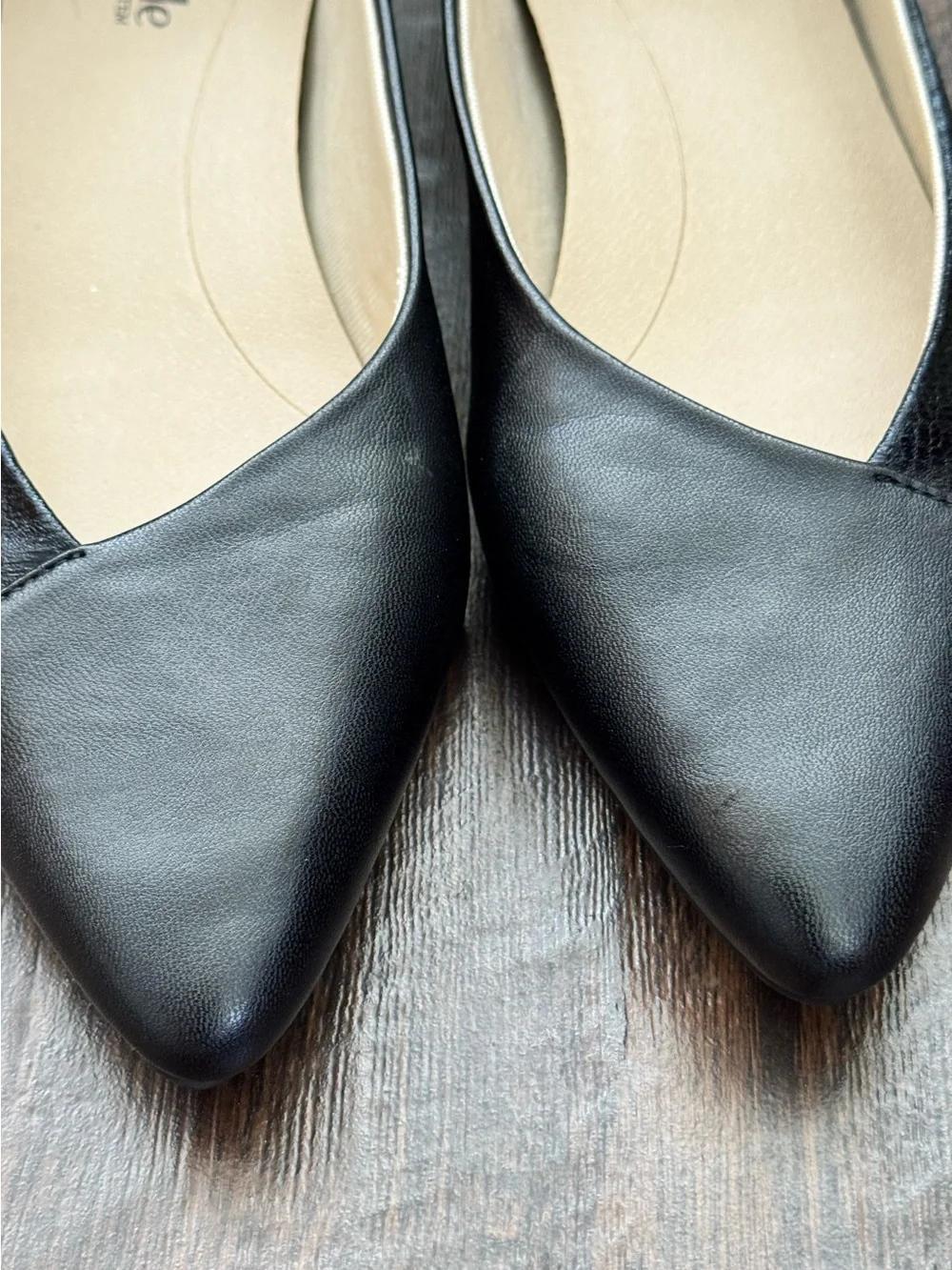 Lifestride Soft System Pointed Toe Ballet Flat Slip On Faux Leather Shoes -sz 8